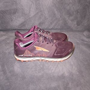 Altra Superior 4 Trail Hiking Shoes Womens Sz 10 Athletic Sneakers Trainer.